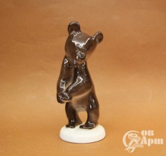 Скульптура "Медвежонок стоящий"